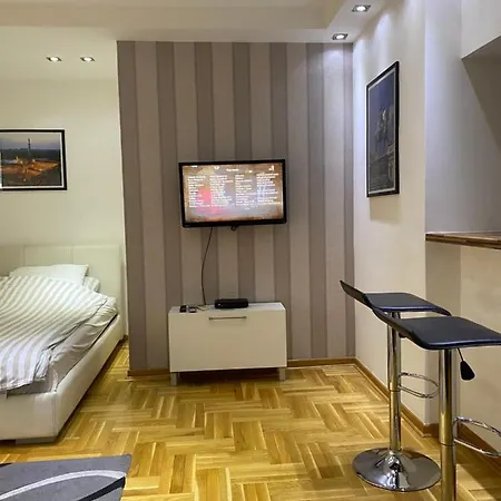 Cika Ljuba Apartment